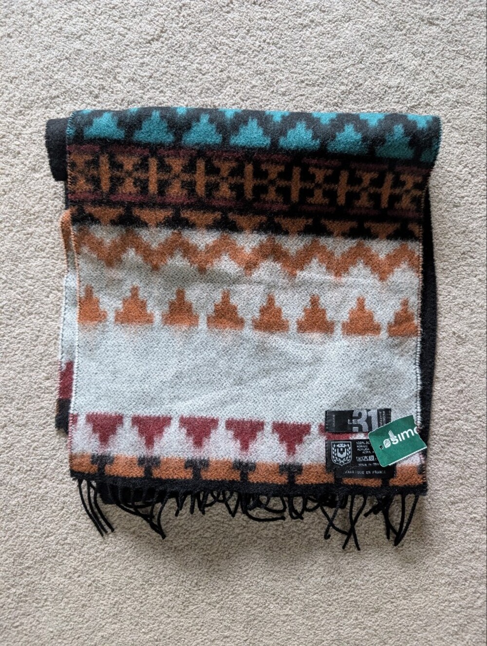 NWT Simons Made In France Fair Aisle Aztec Soft Chunky Scarf